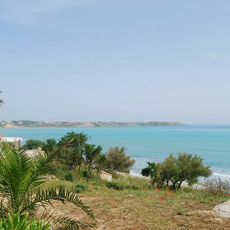 Capo Piccolo بيت للعطل